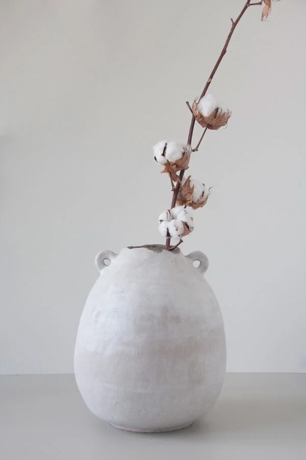 Gea White Vase